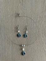 Ketting en oorbellen set met parelmoer en parels, Ophalen of Verzenden, Zo goed als nieuw, Overige materialen