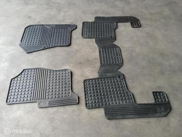 Matten set Land Rover Discovery 3 4 Rubber vloermatten L319 beschikbaar voor biedingen