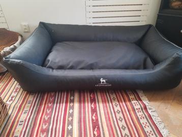 Knuffelwuff XXXL hondenmand/bed beschikbaar voor biedingen