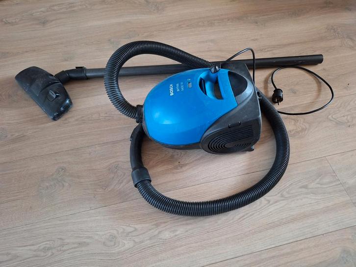 Bosch Arriva 1400W Stofzuiger - Krachtig en Betrouwbaar, Witgoed en Apparatuur, Stofzuigers, Gebruikt, Stofzuiger, 1200 tot 1600 watt