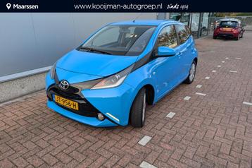 Toyota Aygo 1.0 VVT-i x-play |x-nav|x-shift|Fietsendr beugel beschikbaar voor biedingen