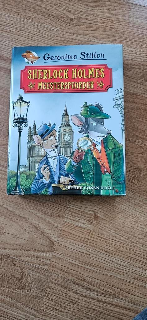 Geronimo Stilton - Sherlock Holmes, meesterspeurder, Boeken, Kinderboeken | Jeugd | onder 10 jaar, Zo goed als nieuw, Ophalen of Verzenden