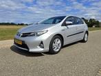 Toyota Auris 1.8 Hybrid Aspiration, 5-KNZ-97, Auto's, Toyota, Automaat, Euro 5, Overige brandstoffen, Bedrijf