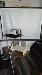 Zeiss Perkeo 510 diaprojector, scherm en tafel. S48, Tweedehands verkoop, Tweedehands verkoop, Gebruikt, Ophalen of Verzenden