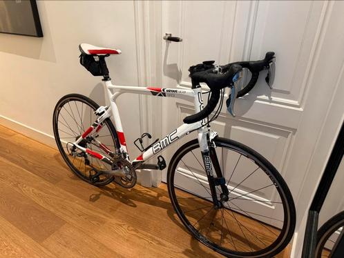 Prachtige racefiets van BMC: stoer en snel, framemaat 57, Sport en Fitness, Wielrennen, Zo goed als nieuw, Overige typen, Ophalen of Verzenden