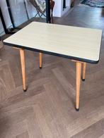 Kinder design tafel vintage kindertafel, Ophalen, 50 tot 100 cm, Zo goed als nieuw, Minder dan 50 cm