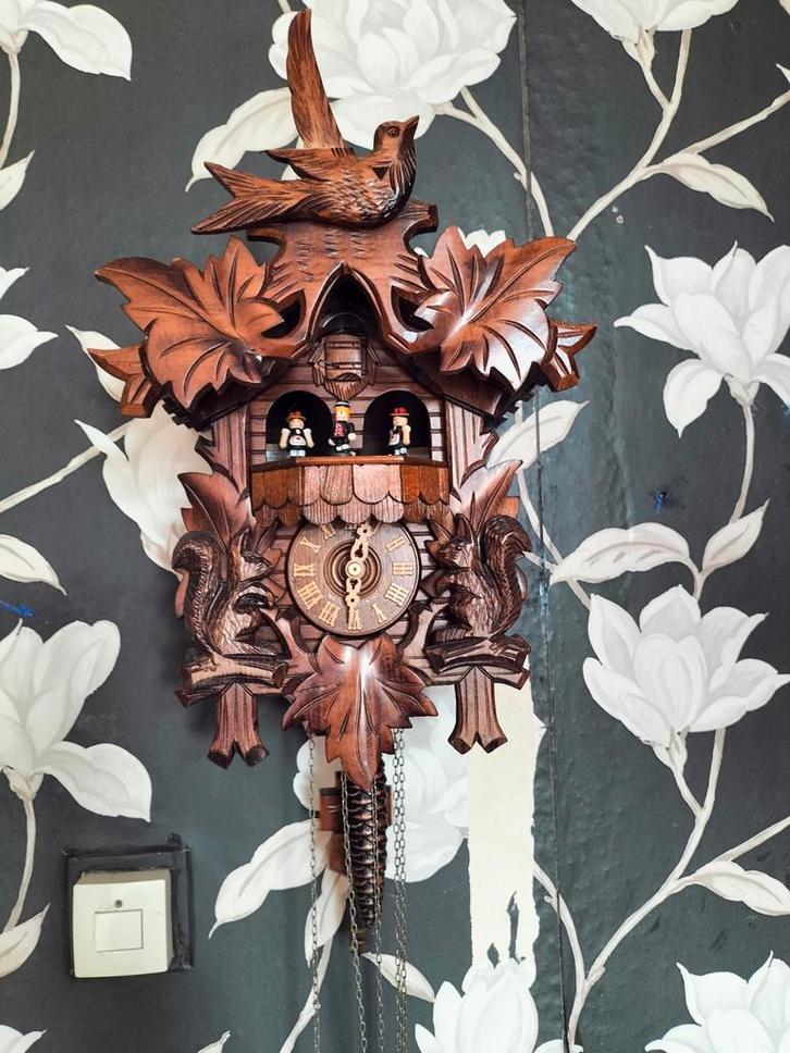 Mooie Koekoeksklok met Houten Details, Antiek en Kunst, Antiek | Klokken, Ophalen