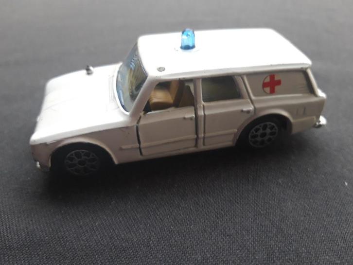 Alfa Romeo Giulia Ambulance Polistil 1:43, Hobby en Vrije tijd, Modelauto's | 1:43, Gebruikt, Auto, Overige merken, Ophalen of Verzenden
