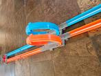 2 hotwheels racebanen, oa double loop icl auto's, Ophalen, Zo goed als nieuw, Elektrisch, Hot Wheels