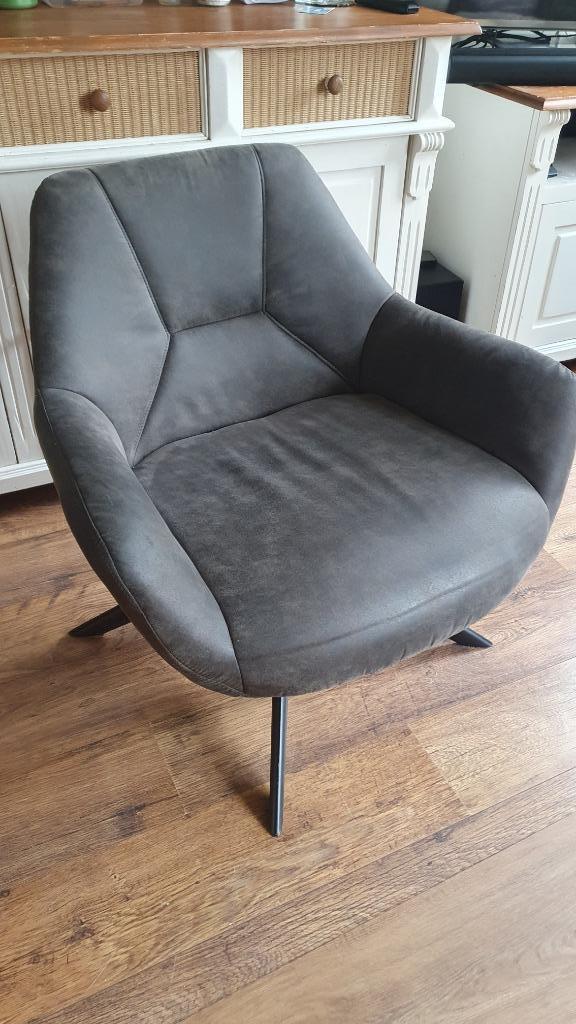 Draaibare fauteuil (vintage grijs lederlook), Huis en Inrichting, Fauteuils, Zo goed als nieuw, Metaal, Stof, 75 tot 100 cm, 75 tot 100 cm