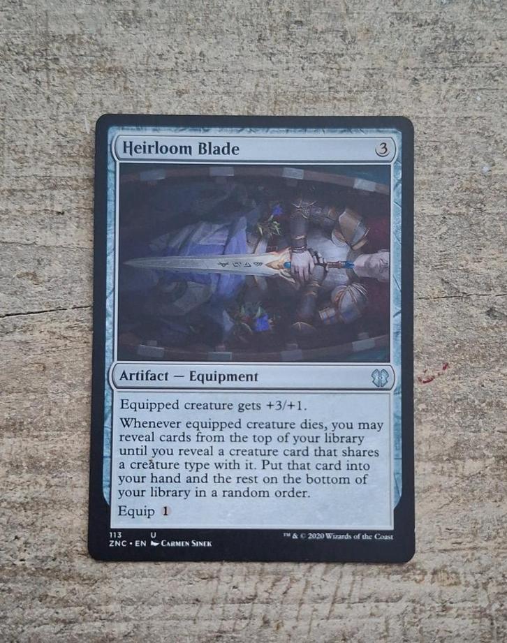 Heirloom Blade - Magic the Gathering, Hobby en Vrije tijd, Verzamelkaartspellen | Magic the Gathering, Gebruikt, Verzenden