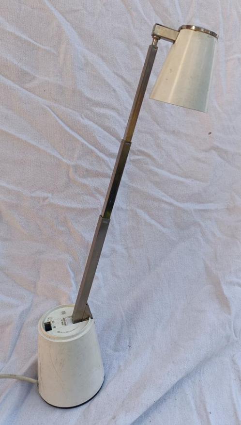 Hele mooie retro tafellamp, Huis en Inrichting, Lampen | Tafellampen, Gebruikt, Minder dan 50 cm, Kunststof, Metaal, Ophalen of Verzenden