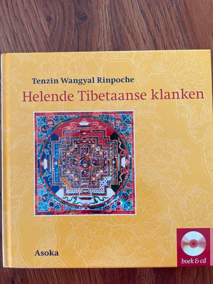 Helende Tibetaanse Klanken - Tenzin Wangyal Rinpoche, Boeken, Esoterie en Spiritualiteit, Zo goed als nieuw, Achtergrond en Informatie
