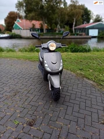 SYM Bromscooter Fiddle II | 2017 | 45km | 6.317km beschikbaar voor biedingen