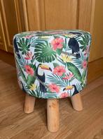 Krukje van STOOL. Nieuw., Huis en Inrichting, Krukjes, Ophalen of Verzenden