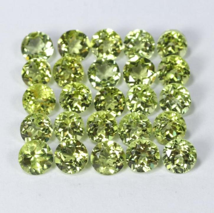 Olivijn edelstenen 8,05K 25St., Sieraden, Tassen en Uiterlijk, Edelstenen, Zo goed als nieuw, Ophalen of Verzenden