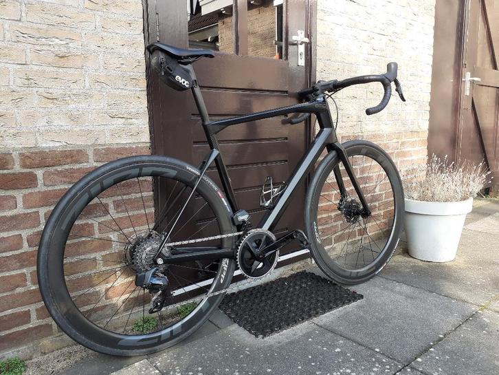 BMC Roadmachine Metallic Grey - Maat 58, Fietsen en Brommers, Fietsen | Racefietsen, Gebruikt, Heren, Overige merken, Meer dan 20 versnellingen