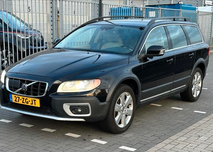 Volvo XC70 2.4 D5 AWD Geartronic 2008 Zwart, Auto's, Volvo, Bedrijf, XC70, 4x4, ABS, Achteruitrijcamera, Adaptive Cruise Control