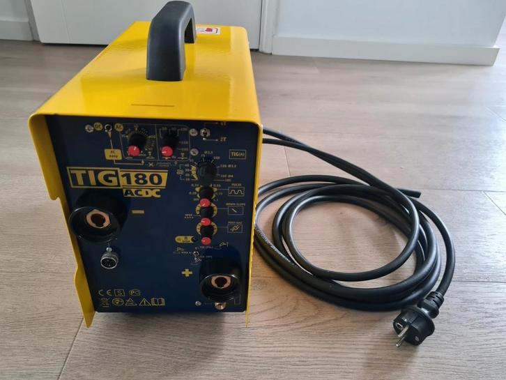 Gys 180 tig ac/dc, Doe-het-zelf en Verbouw, Gereedschap | Lasapparaten, Zo goed als nieuw, Tig, 150 tot 250 ampère, Ophalen