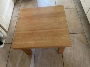 Salontafel massief eiken beschikbaar voor biedingen
