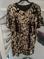 Flounce London T-shirtjurk met lovertjes - Maat 48, Kleding | Dames, Ophalen, Zo goed als nieuw, Flounce London, Jurk