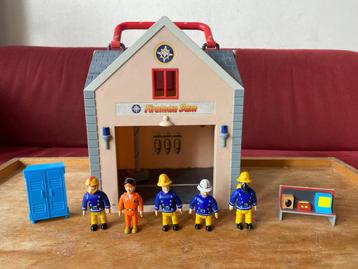 Brandweerman Sam kazerne, autos en poppetjes beschikbaar voor biedingen