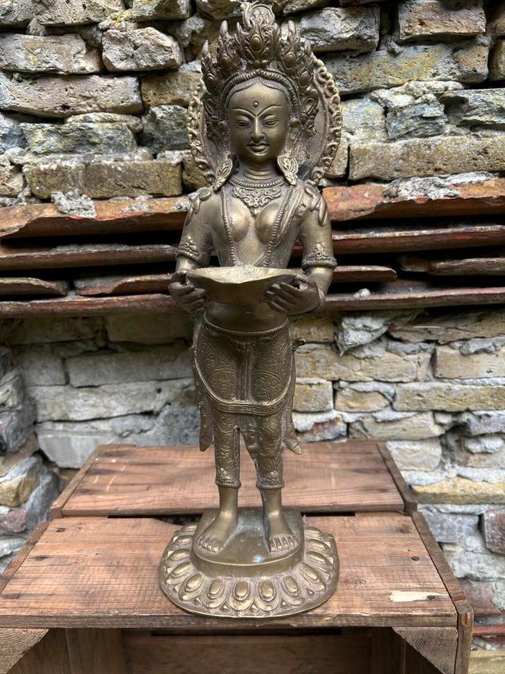 Boeddha brons deep Lakshmi, Antiek en Kunst, Kunst | Beelden en Houtsnijwerken, Ophalen of Verzenden
