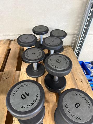 Tenchogym dumbells 4 tot 10 kilo beschikbaar voor biedingen