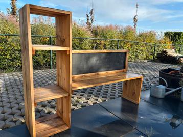 Gratis krijtbord voor kinderen beschikbaar voor biedingen