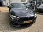 BMW 1-serie 118i M-Edition Sport Line Shadow High Executive, 65 €/maand, Gebruikt, Traction-control, Zwart