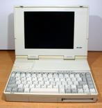 Vintage LASER LT421E Expression mini Laptop, begin jaren '90, Computers en Software, Vintage Computers, Ophalen of Verzenden, Laser