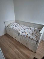 Hemnes bed, Ophalen, 85 tot 100 cm, Zo goed als nieuw, Matras