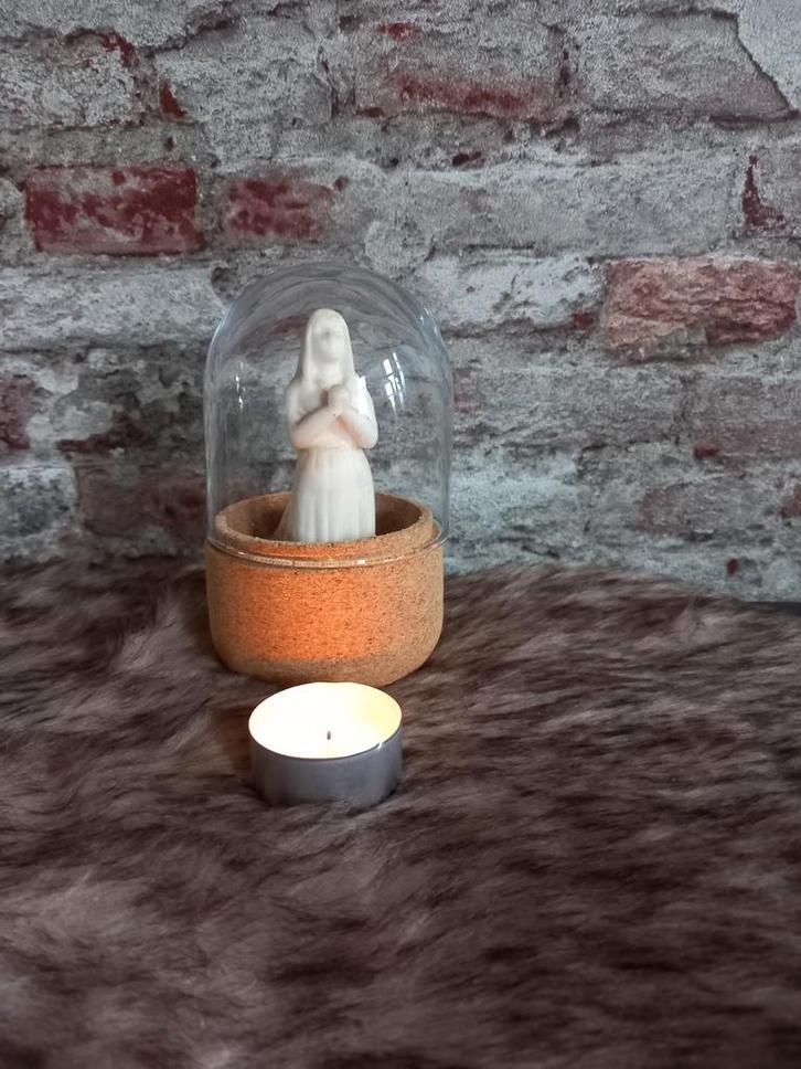 Oud brocant religie beeldje Bernadette, Antiek en Kunst, Antiek | Religie, Ophalen of Verzenden