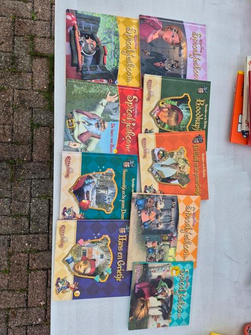 Efteling boekjes 9 stuks sprookjesboom, Boeken, Sprookjes en Fabels, Gelezen, Ophalen of Verzenden