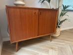 Scandinavisch vintage dressoir / kastje, Huis en Inrichting, Ophalen, 50 tot 100 cm, Scandinavisch, mid century, 25 tot 50 cm