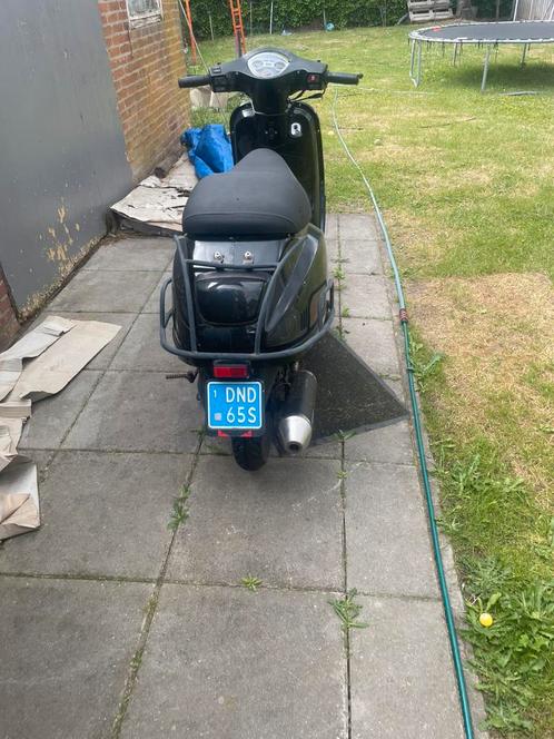 Scooter btc riva, Fietsen en Brommers, Snorfietsen en Snorscooters, Gebruikt, Overige merken, Benzine, Ophalen of Verzenden