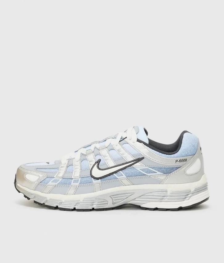 Nike P-6000 ‘Metallic Silver Summit Wolf Grey’ - maat  42, Kleding | Heren, Schoenen, Nieuw, Sneakers of Gympen, Overige kleuren