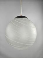 Glazen bol vintage hanglamp swirl effect, Huis en Inrichting, Lampen | Hanglampen, Minder dan 50 cm, Glas, Gebruikt, Ophalen of Verzenden