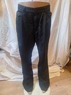Zwarte broek, Zwart, Maat 42/44 (L), Ophalen of Verzenden, Zo goed als nieuw