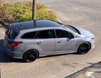 Ford Focus 2.0 Ecoboost 184KW Wagon 2016 Grijs, Auto's, 15 km/l, 4 cilinders, 0 kg, Leder