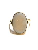 14k gouden ring met een opaal, -, 19 tot 20, -, Ophalen of Verzenden