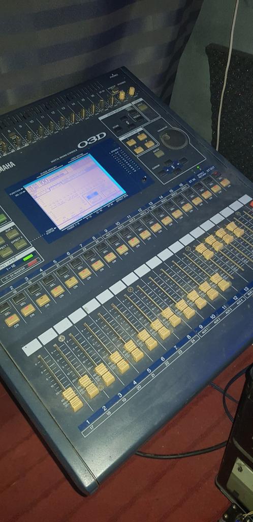 Yamaha 03D Mengpaneel, Muziek en Instrumenten, Mengpanelen, Gebruikt, Ophalen