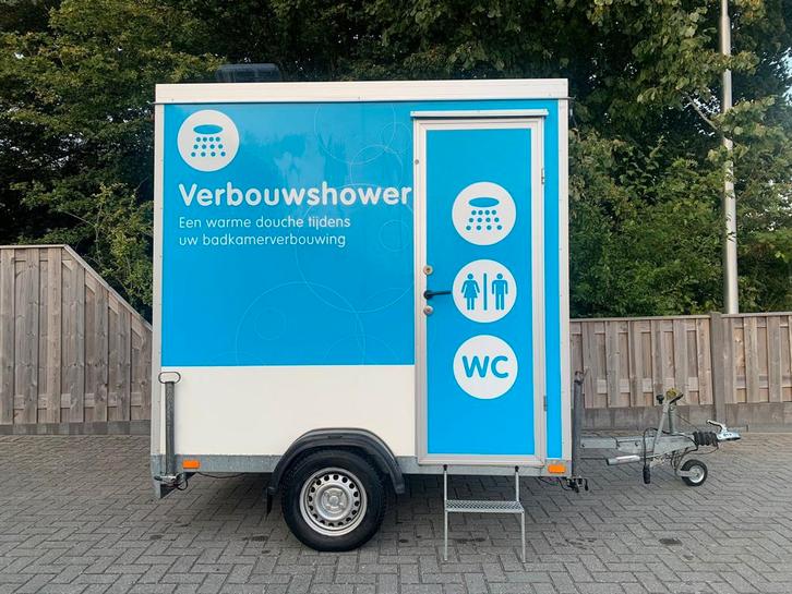 Mobiele badkamer / nooddouche / verbouwshower te huur!, Doe-het-zelf en Verbouw, Sanitair, Zo goed als nieuw, Douche, Ophalen