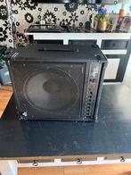 Solo bass gitaar versterker 220 WATT, Muziek en Instrumenten, Ophalen, Gebruikt, Minder dan 50 watt