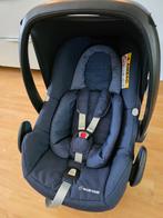 Zo goed als nieuwe donker blauwe Maxicosi pebble plus, Autogordel, Zo goed als nieuw, 0 t/m 13 kg, Maxi-Cosi