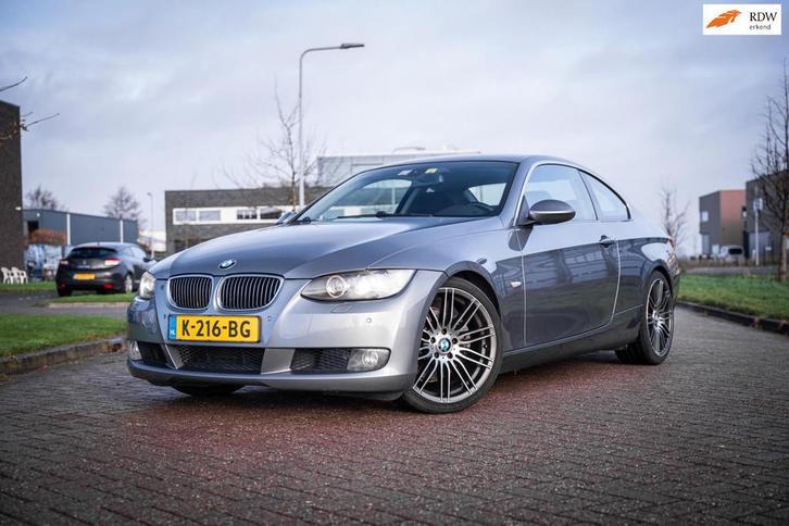 BMW 3-serie Coupé 325i Clima, Auto's, BMW, Bedrijf, Te koop, 3-Serie, ABS, Airbags, Airconditioning, Boordcomputer, Centrale vergrendeling
