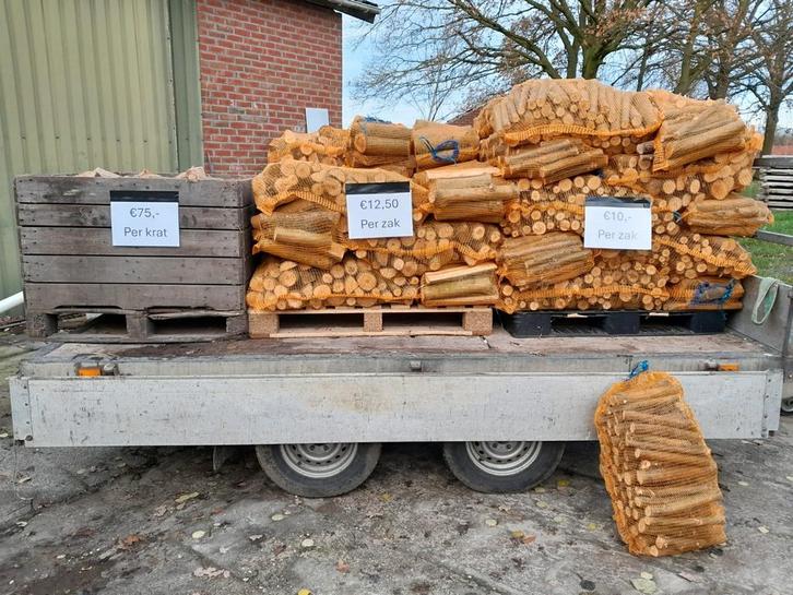 Stookhout, kachelhout, haardhout; gedroogd in net of krat, Tuin en Terras, Haardhout, Minder dan 3 m³, Ophalen