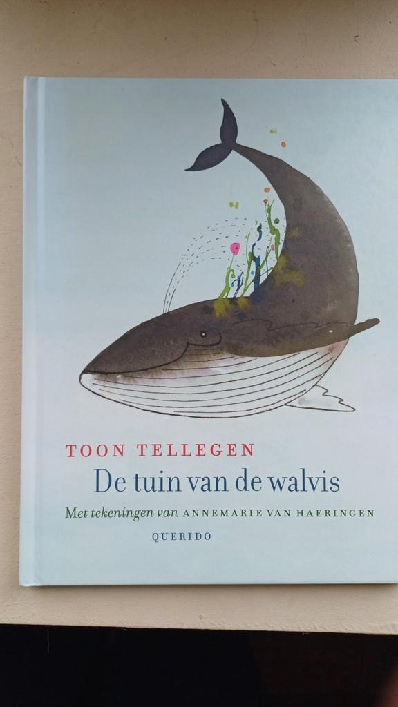 De tuin van de walvis - Toon Tellegen, Boeken, Kinderboeken | Jeugd | onder 10 jaar, Zo goed als nieuw, Fictie algemeen, Ophalen of Verzenden