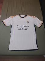 Benzema Real Madrid shirt maat M/L, Verzenden, Zo goed als nieuw, Buitenlandse clubs, Shirt