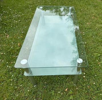 Glazen design salontafel van glas beschikbaar voor biedingen